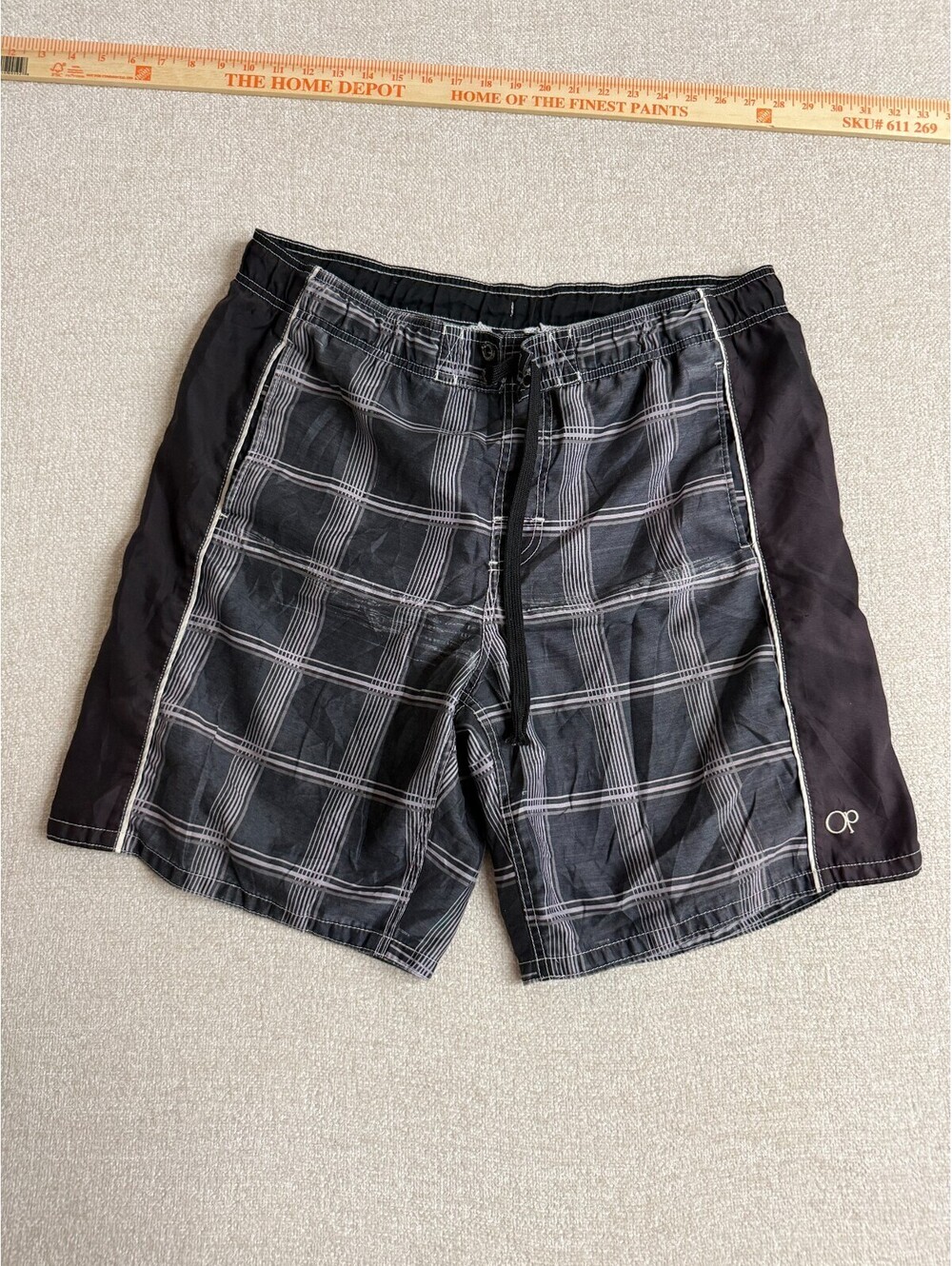 Ocean Pacific OP Mens Large Black Plaid Board Shorts Swim Trunks 36-38